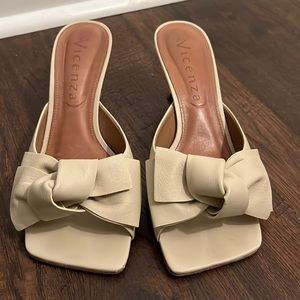 Vicenza Square-Toe Mules